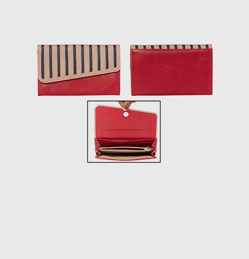 >Women's Wallets and Clutches